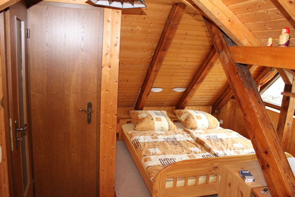 kleines Schlafzimmer